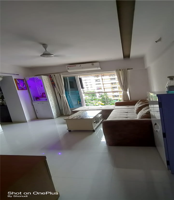 1.5 BHk for sale in Dahisar check naka
